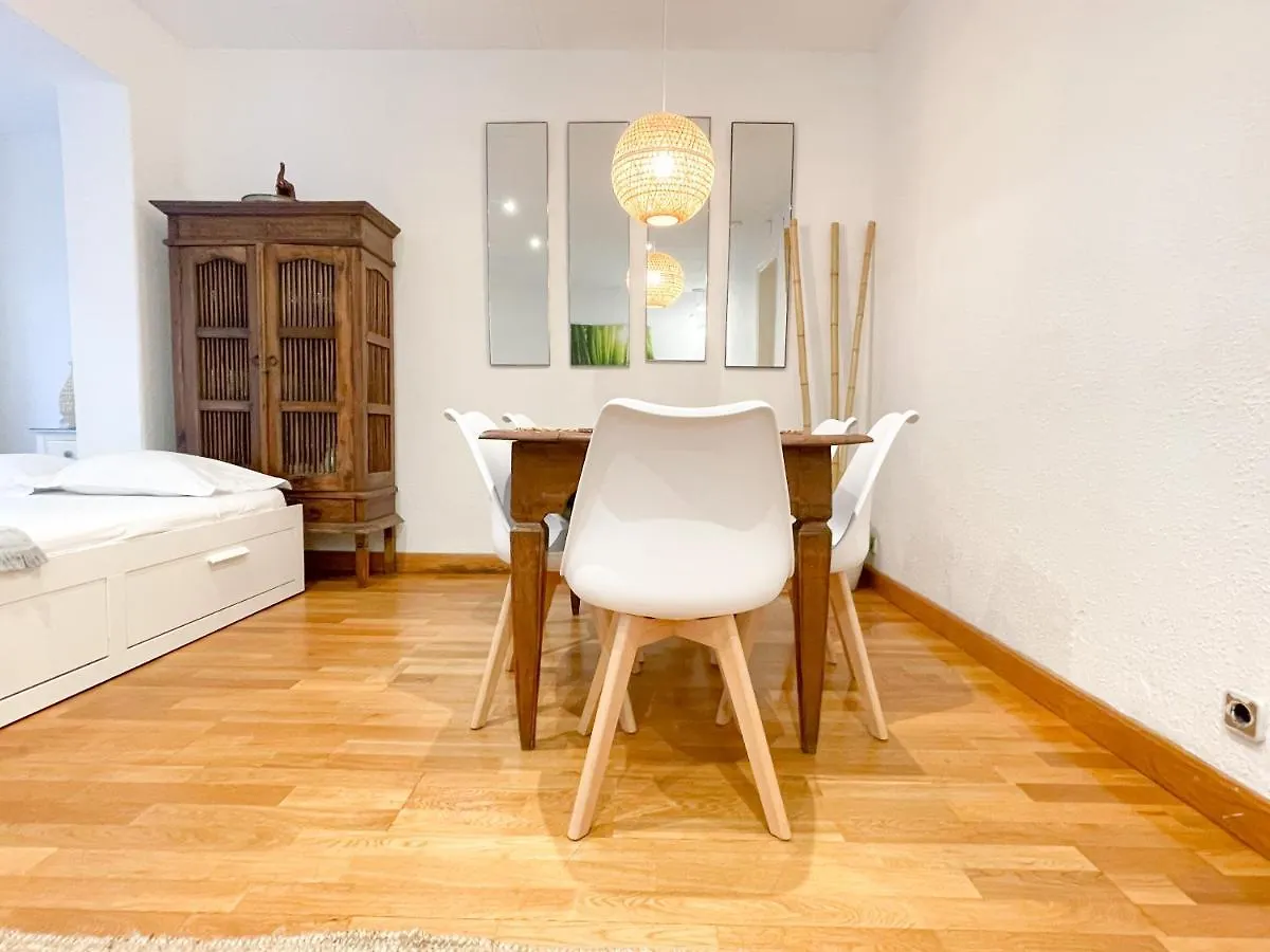 Apartamento Sagrada Familia Castillejos Barcelona 0*,