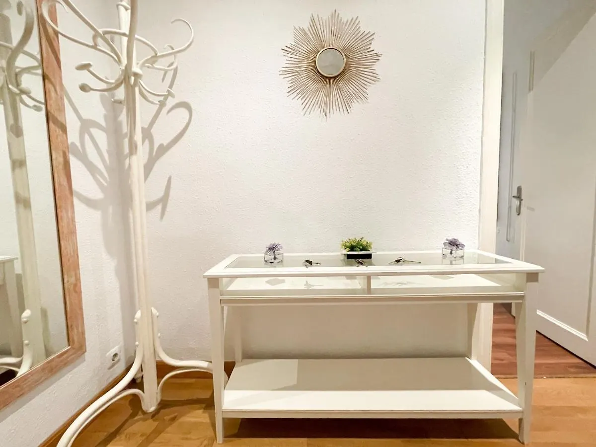 Apartment Apartamento Sagrada Familia Castillejos Barcelona